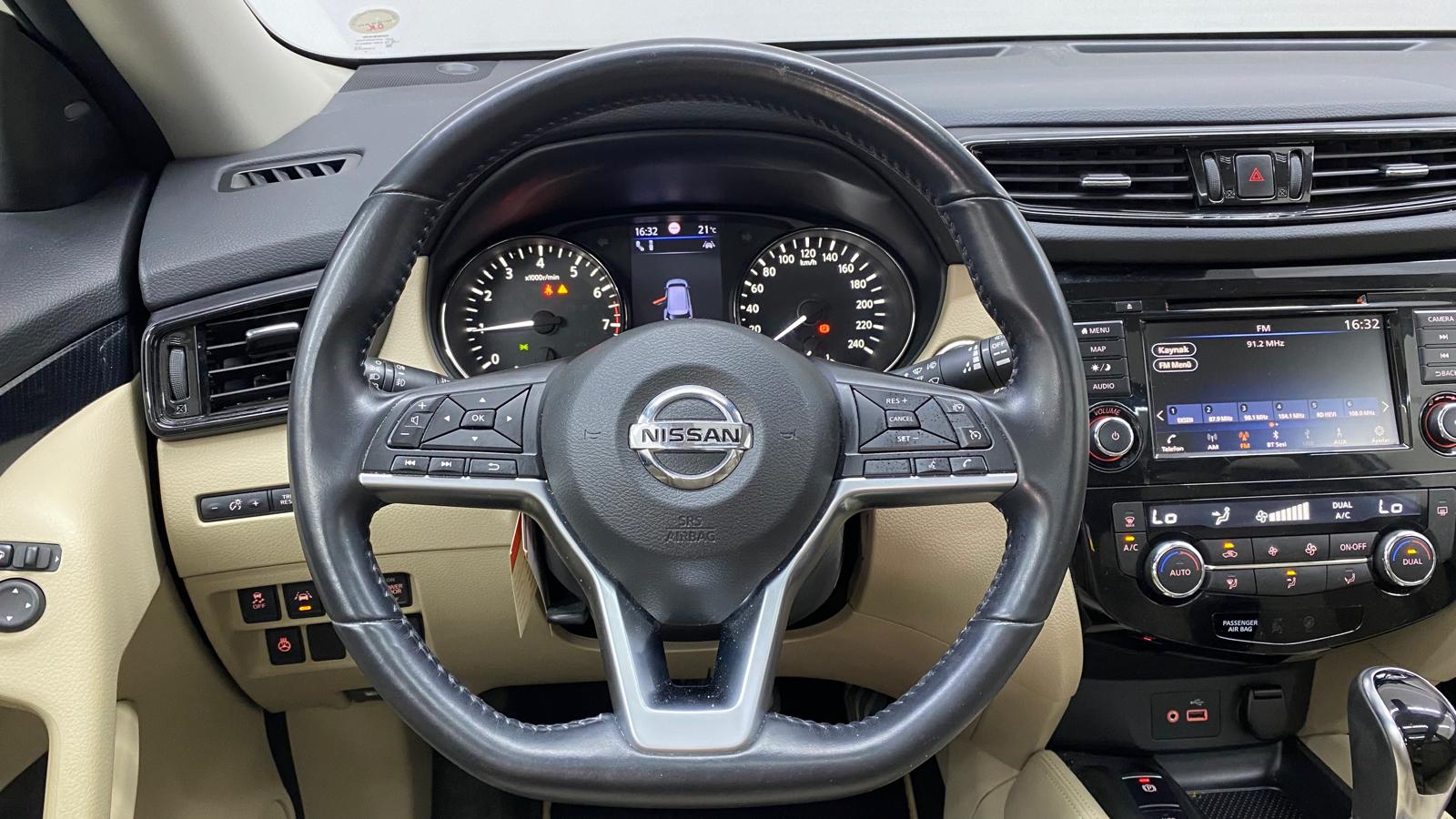 NISSAN X-TRAIL 10